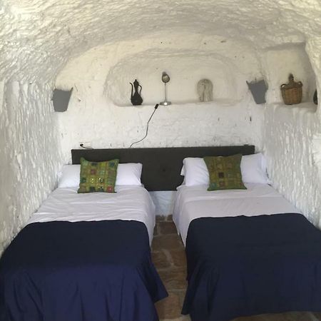 The Cave Of Dreams Bed & Breakfast Baza Exterior foto