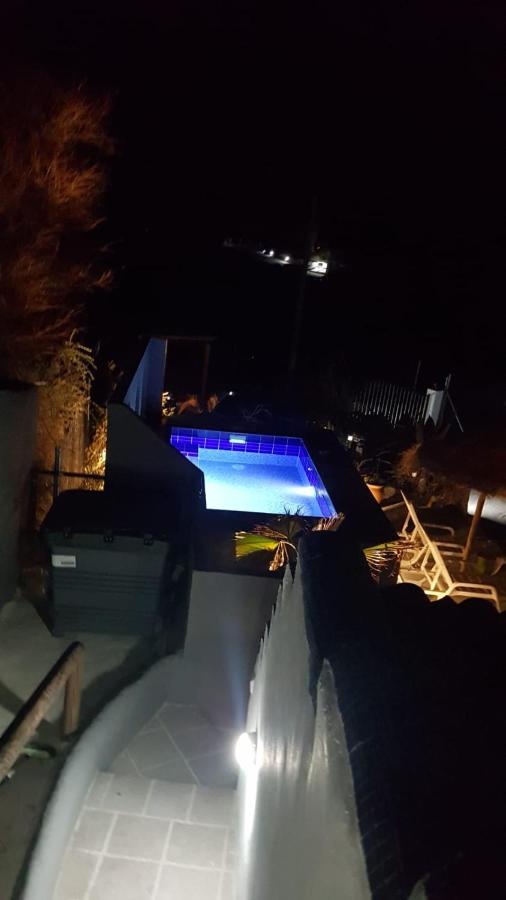 The Cave Of Dreams Bed & Breakfast Baza Exterior foto